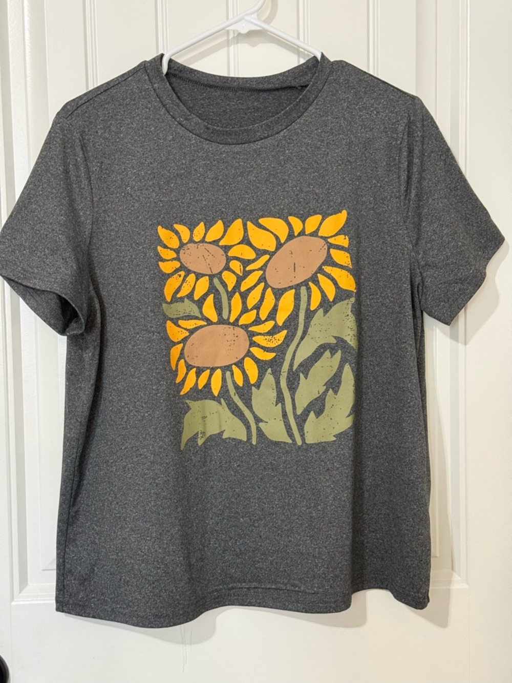Women's Sunflower Graphic Tee - Gray